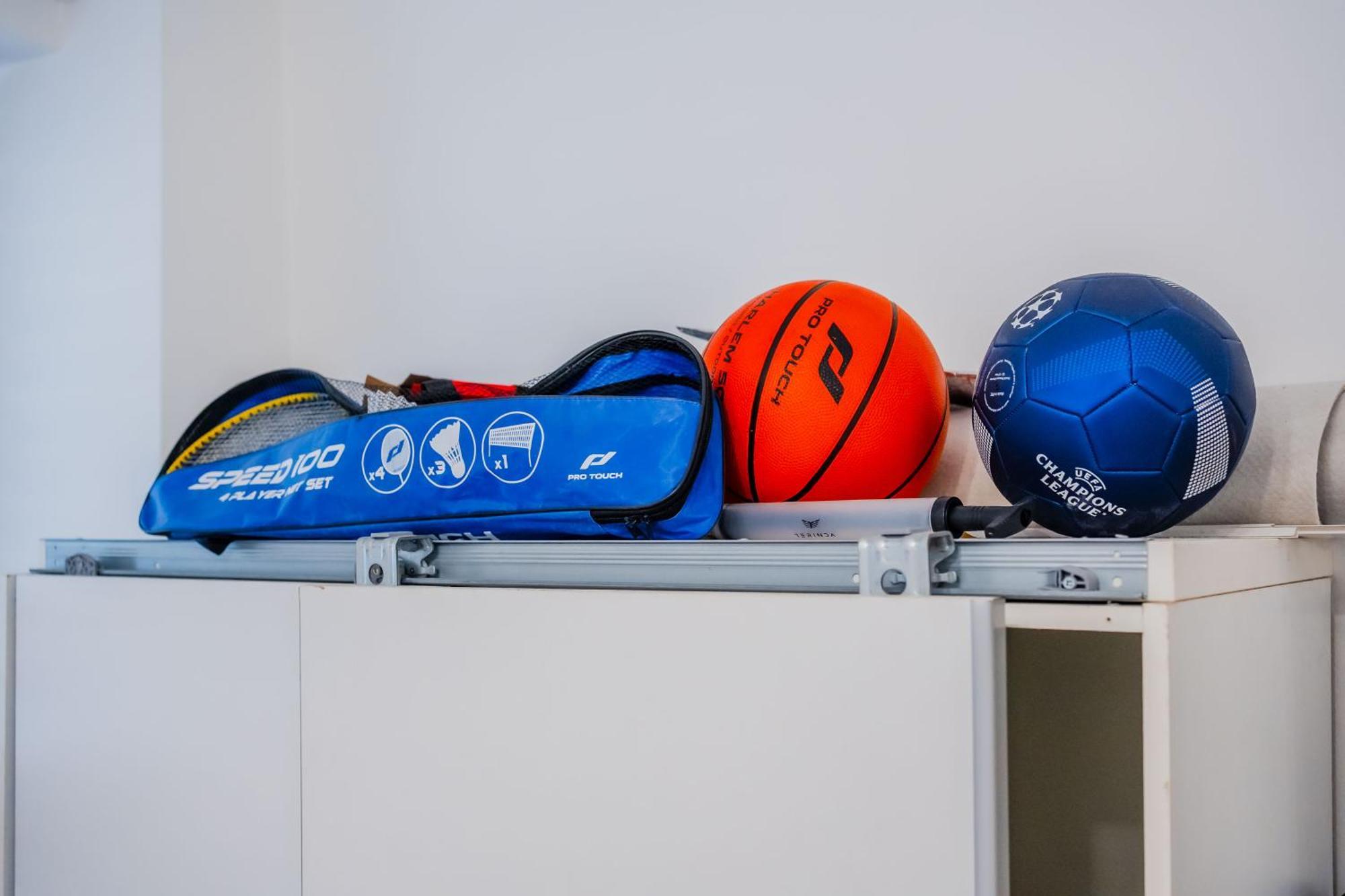 Work And Play Apartment Zagreb Buitenkant foto