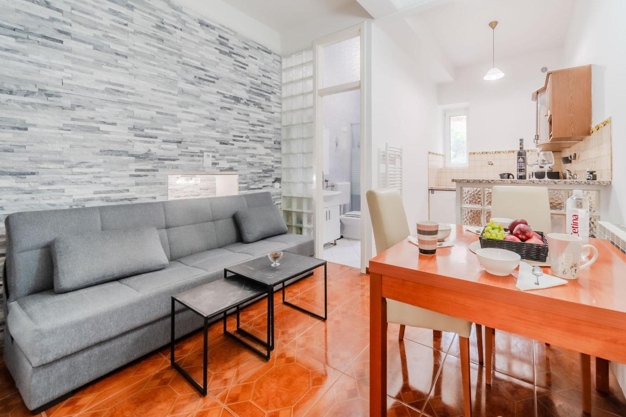 Work And Play Apartment Zagreb Buitenkant foto
